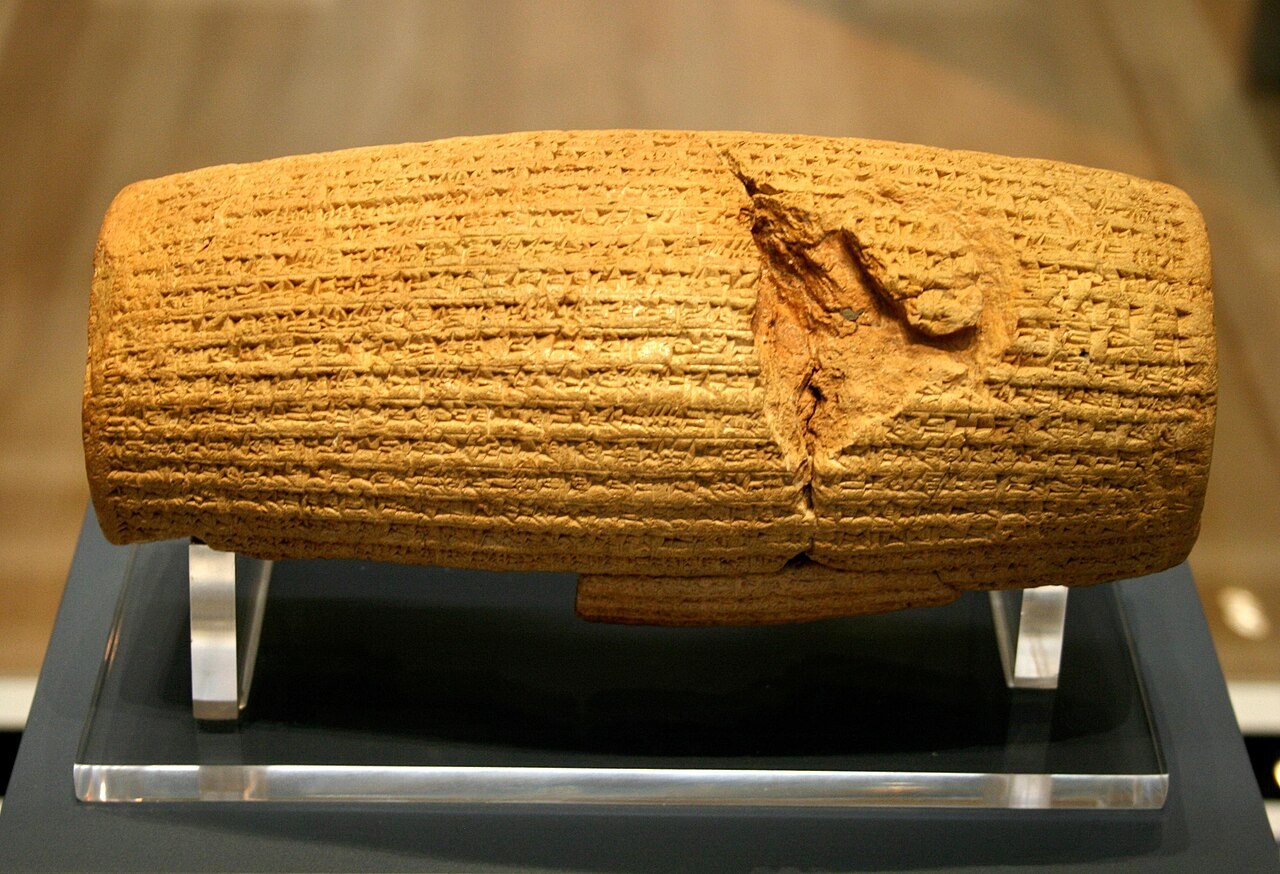 Cyrus cylinder