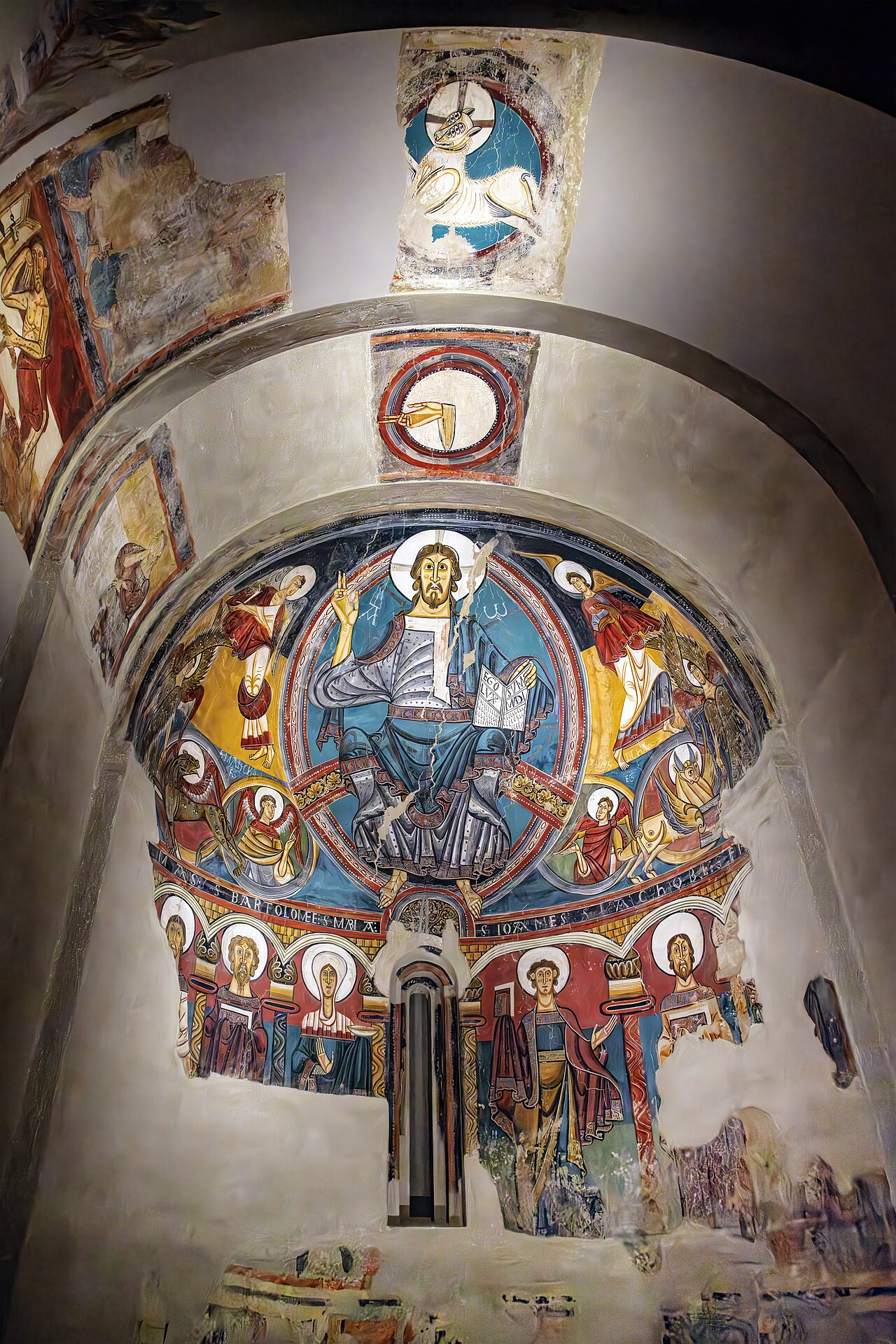 Apse of Sant Climent de Taüll